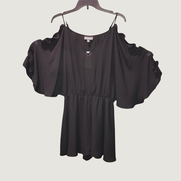 BOLD elements Pants - Bold Elements Black Chiffon Flowy Ruffled Split Cold-Shoulder Romper